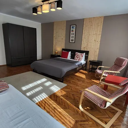 Casa Corona-2